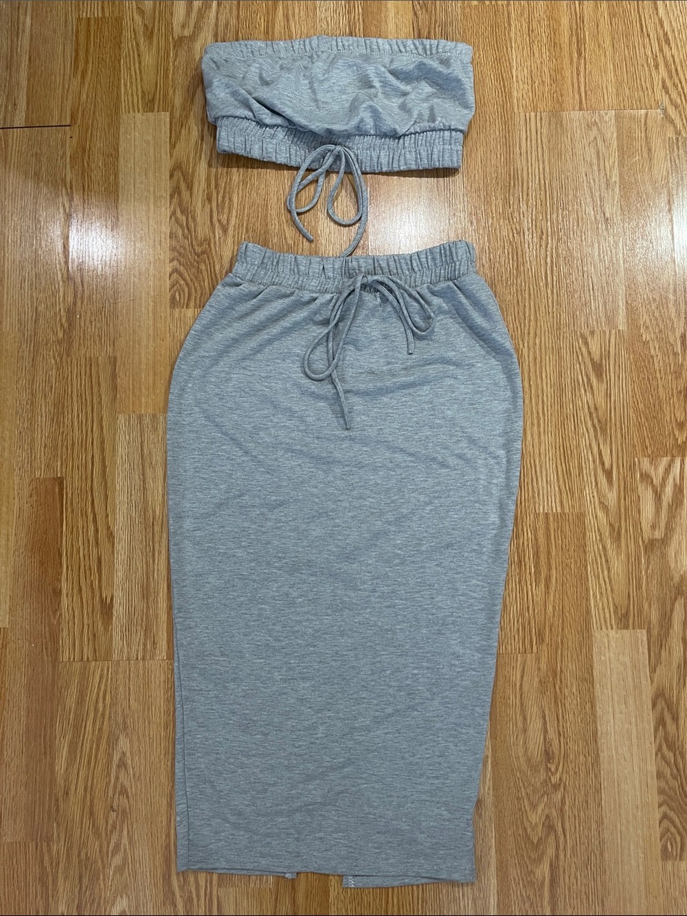 Gray Two-Piece Tube Top and Drawstring Skirt Set - Women